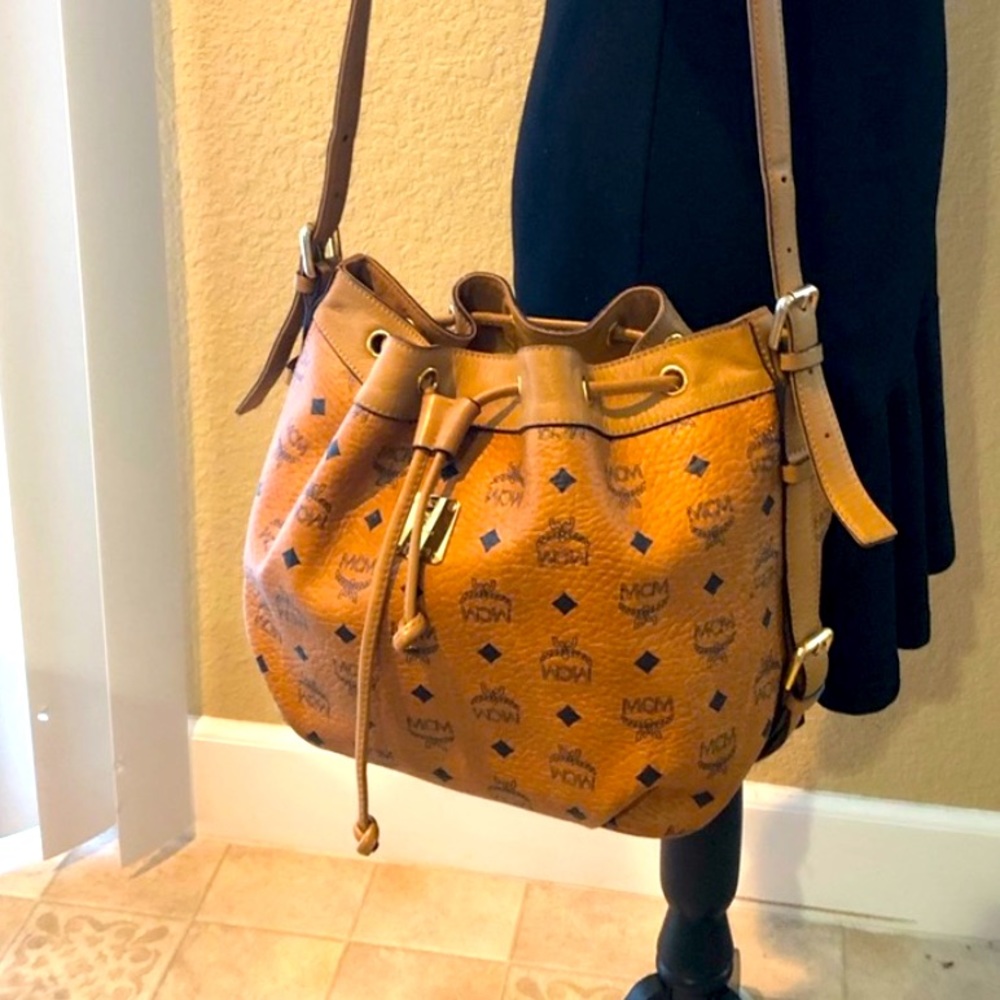 MCM Bucket Bag - Large
